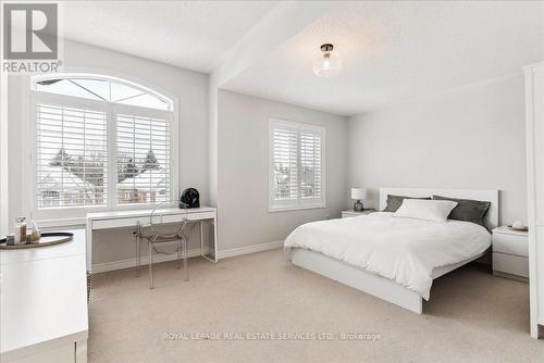 27 Stonebrook Crescent, Halton Hills, ON - Indoor Photo Showing Bedroom