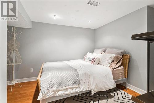 27 Stonebrook Crescent, Halton Hills, ON - Indoor Photo Showing Bedroom