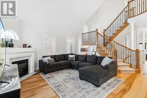 27 Stonebrook Crescent, Halton Hills, ON - Indoor Photo Showing Living Room With Fireplace