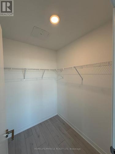 Ph26 - 395 Dundas Street, Oakville, ON - Indoor With Storage