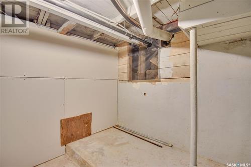 614 I Avenue S, Saskatoon, SK - Indoor Photo Showing Basement