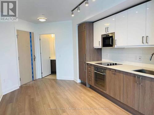 2103 - 77 Mutual Street, Toronto, ON - Indoor Photo Showing Kitchen