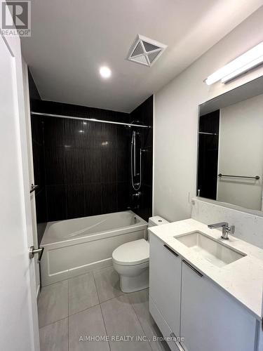 2305 - 28 Freeland Street, Toronto, ON - Indoor Photo Showing Bathroom