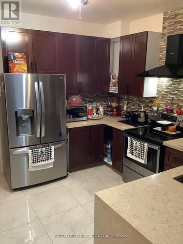 12 Salt Drive, Ajax, ON - Indoor Photo Showing Kitchen