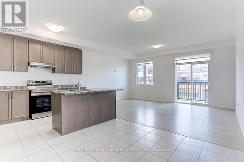 34 Sissons Way, Markham, ON - Indoor Photo Showing Kitchen