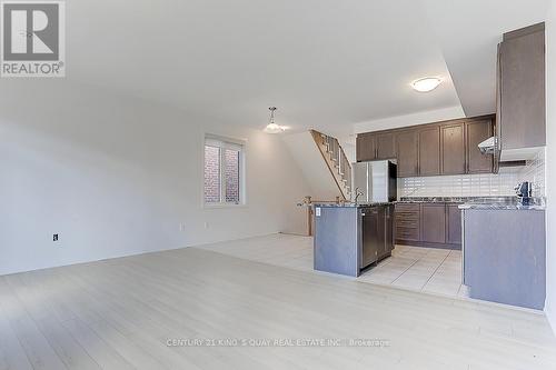 34 Sissons Way, Markham, ON - Indoor Photo Showing Kitchen