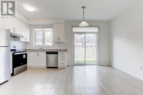 34 Sissons Way, Markham, ON - Indoor Photo Showing Kitchen