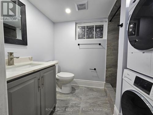 559 Ritson Road S, Oshawa, ON - Indoor Photo Showing Laundry Room