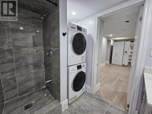 559 Ritson Road S, Oshawa, ON - Indoor Photo Showing Laundry Room