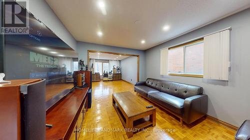 9755 Keele Street, Vaughan, ON - Indoor