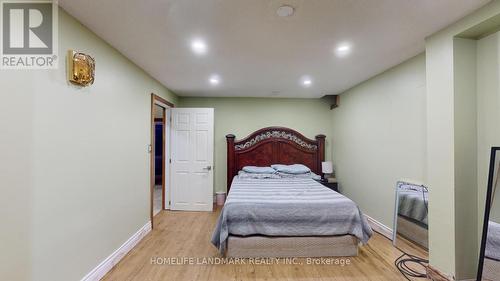 9755 Keele Street, Vaughan, ON - Indoor Photo Showing Bedroom