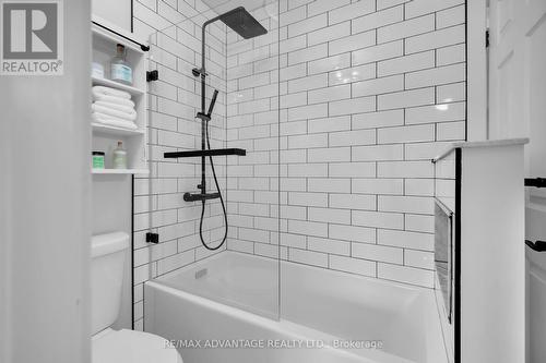 126 Brookfield Street, Middlesex Centre (Denfield), ON - Indoor Photo Showing Bathroom