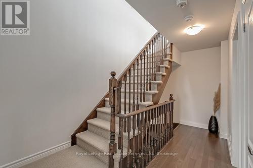 3074 Cascade, Oakville (1010 - Jm Joshua Meadows), ON - Indoor Photo Showing Other Room