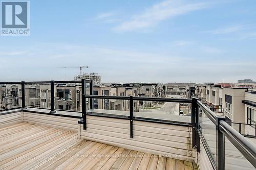 3074 Cascade, Oakville (1010 - Jm Joshua Meadows), ON - Outdoor With Balcony With View