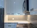 607-65 Watergarden Dr, Mississauga, ON  - Indoor Photo Showing Kitchen 