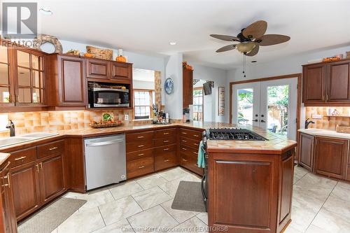 612 North Street, Dresden, ON - Indoor Photo Showing Kitchen