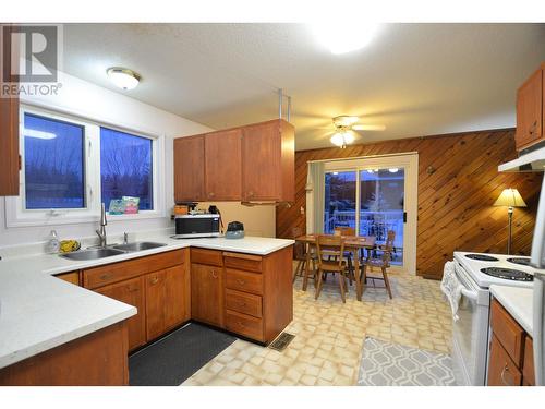 10222 Jensen Road, Prince George, BC - Indoor Photo Showing Kitchen With Double Sink