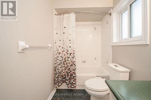 26 National Crescent, Brampton, ON - Indoor Photo Showing Bathroom