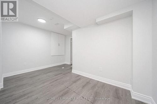 26 National Crescent, Brampton, ON - Indoor Photo Showing Other Room