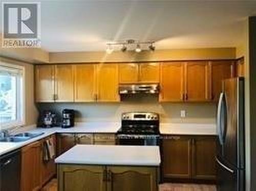 4465 Victory Court, Burlington, ON - Indoor Photo Showing Kitchen With Double Sink