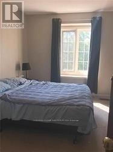 4465 Victory Court, Burlington, ON - Indoor Photo Showing Bedroom