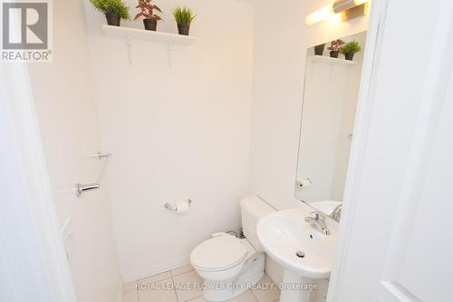 2603 - 223 Webb Drive, Mississauga, ON - Indoor Photo Showing Bathroom