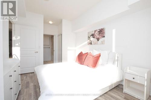 2603 - 223 Webb Drive, Mississauga, ON - Indoor Photo Showing Bedroom