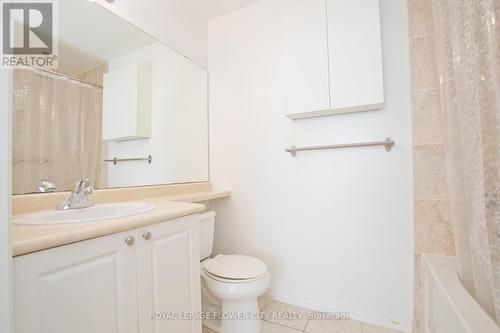 2603 - 223 Webb Drive, Mississauga, ON - Indoor Photo Showing Bathroom