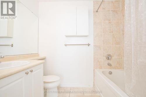 2603 - 223 Webb Drive, Mississauga, ON - Indoor Photo Showing Bathroom