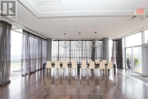 2603 - 223 Webb Drive, Mississauga, ON - Indoor Photo Showing Dining Room