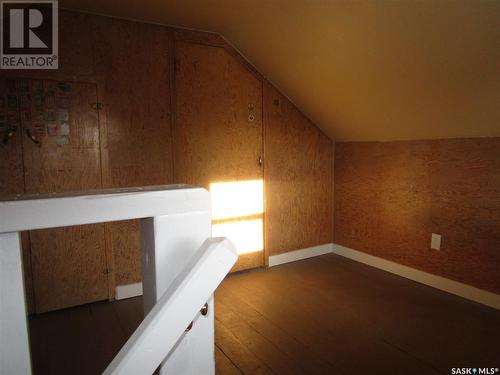 308 6Th Avenue E, Assiniboia, SK - Indoor Photo Showing Other Room