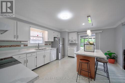 46 Fortura Court, Thorold, ON - Indoor Photo Showing Kitchen With Double Sink