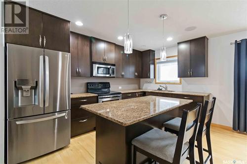 110 Adelaide Street E, Saskatoon, SK - Indoor Photo Showing Kitchen With Stainless Steel Kitchen With Upgraded Kitchen