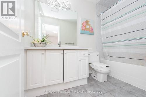 3 Carmel Crescent, Brampton, ON - Indoor Photo Showing Bathroom