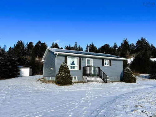 8013 Hwy#209 Highway, Wards Brook, NS 