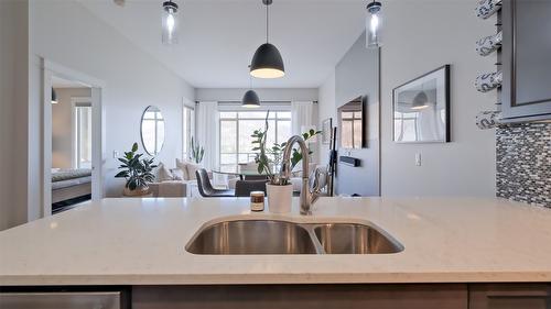 1786 Viewpoint Drive, West Kelowna, BC - Indoor Photo Showing Kitchen With Double Sink