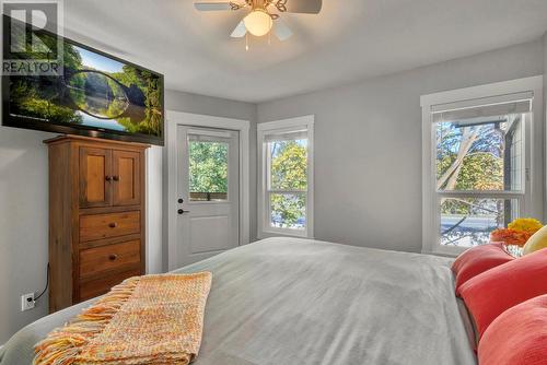 2125 Burtch Road Unit# 109, Kelowna, BC - Indoor Photo Showing Bedroom