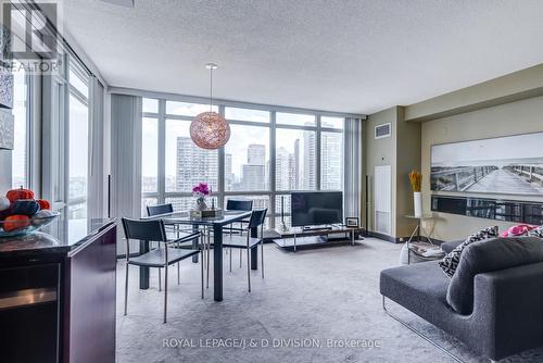 3606 - 397 Front Street W, Toronto, ON - Indoor