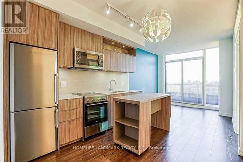 2404 - 50 Forest Manor Road, Toronto, ON - Indoor Photo Showing Kitchen