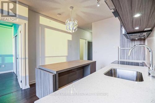 2404 - 50 Forest Manor Road, Toronto, ON - Indoor Photo Showing Kitchen