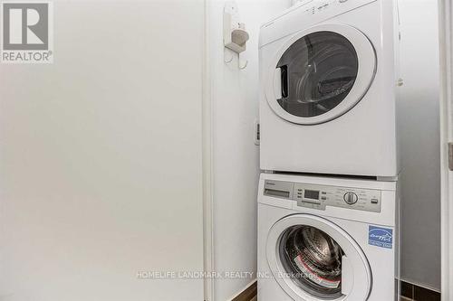 2404 - 50 Forest Manor Road, Toronto, ON - Indoor Photo Showing Laundry Room