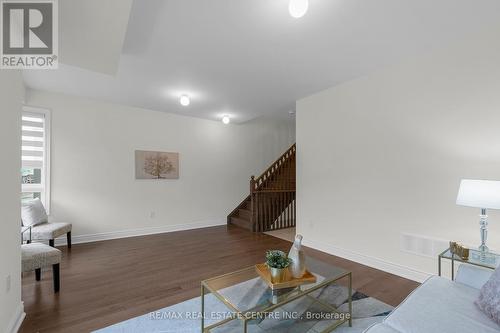 211 Tennant Circle, Vaughan, ON - Indoor Photo Showing Living Room