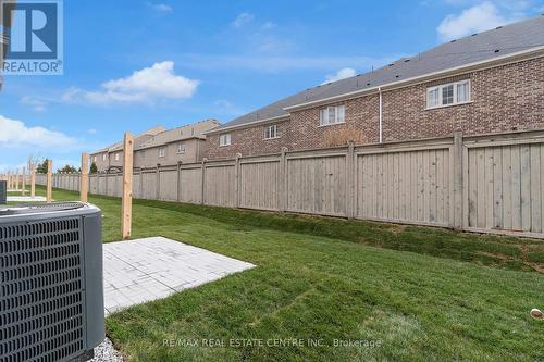 211 Tennant Circle, Vaughan, ON - Outdoor