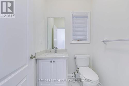 428 George Ryan Avenue, Oakville, ON - Indoor Photo Showing Bathroom