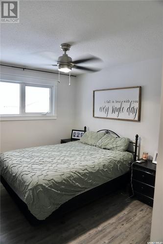 212 3Rd Avenue E, Shellbrook, SK - Indoor Photo Showing Bedroom