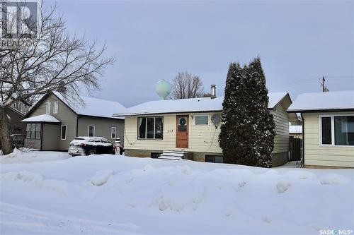 212 3Rd Avenue E, Shellbrook, SK - Outdoor With Facade