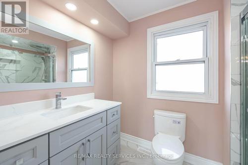 17 Macdougall Drive, Brampton, ON - Indoor Photo Showing Bathroom