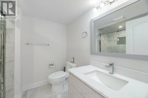 17 Macdougall Drive, Brampton, ON - Indoor Photo Showing Bathroom