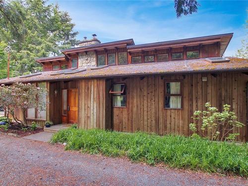 155 Donore Rd, Salt Spring, BC 