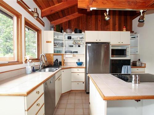 155 Donore Rd, Salt Spring, BC 